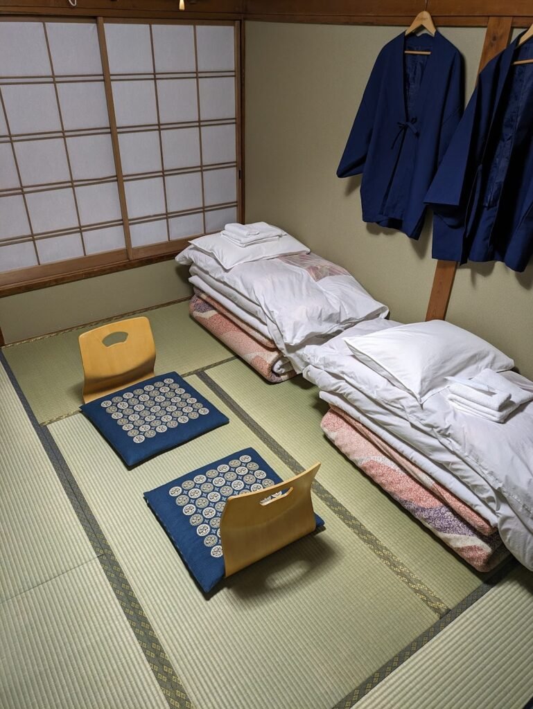 ryokan con tatami giappone autentico 