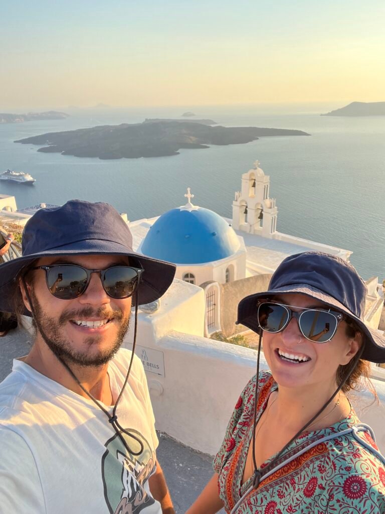 tramonto alle tre campane di fira, santorini
