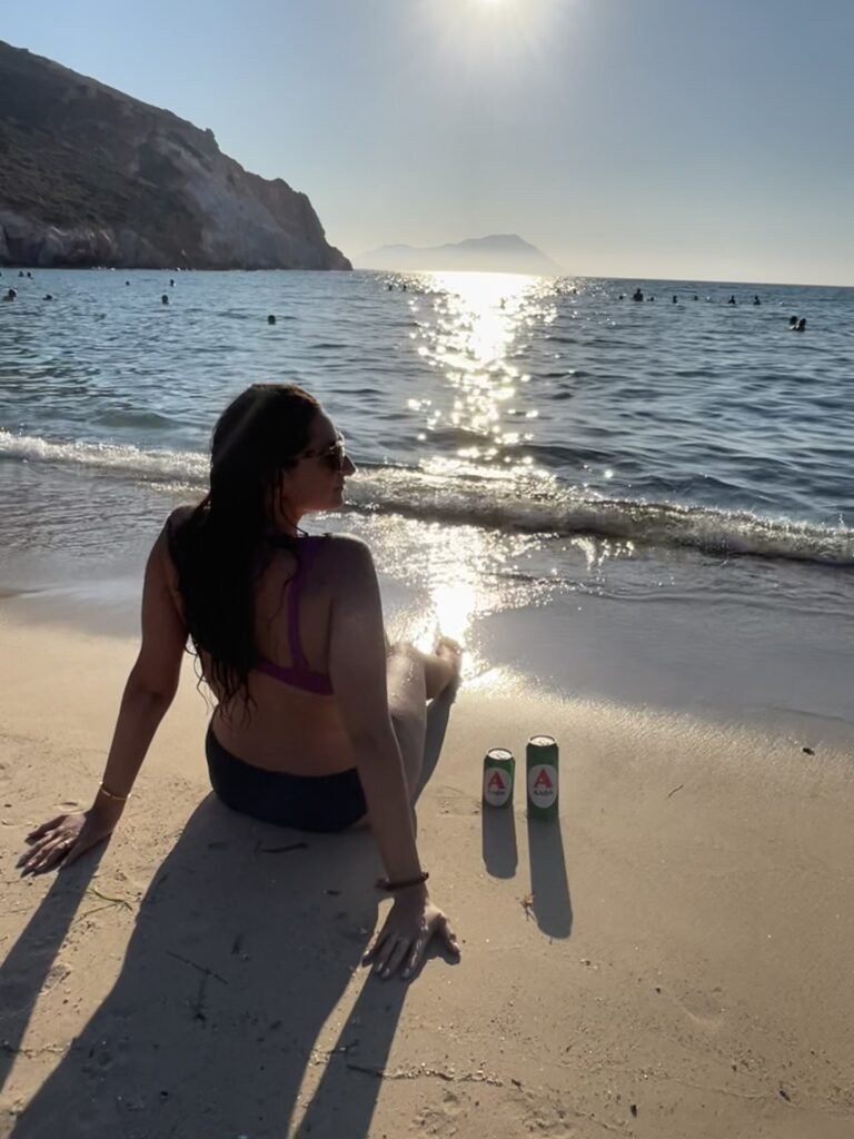 Spiaggia di Plathiena milos