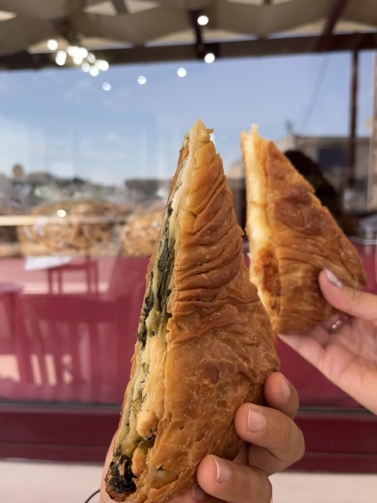 spanakopita santorini colazione