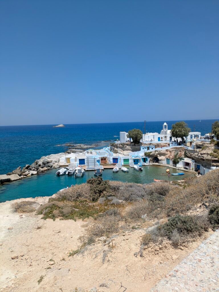 Mandrakia, villaggio pescatori milos