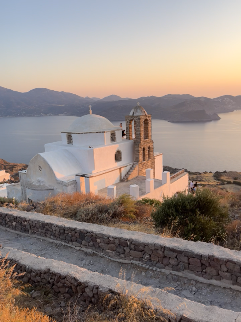 tramonto a Plaka, milos